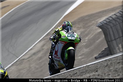motogp_capirossi_003_usa_laguna_seca_2011.jpg