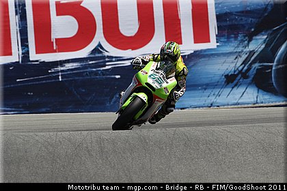 motogp_capirossi_005_usa_laguna_seca_2011.jpg