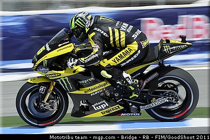motogp_crutchlow_002_usa_laguna_seca_2011.jpg