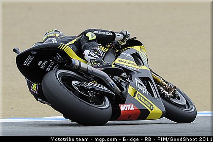 motogp_crutchlow_015_usa_laguna_seca_2011.jpg