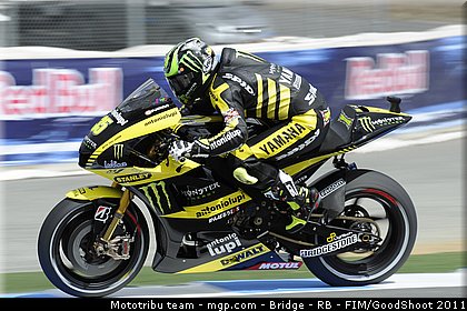 motogp_crutchlow_025_usa_laguna_seca_2011.jpg
