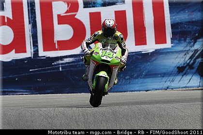 motogp_depuniet_005_usa_laguna_seca_2011.jpg
