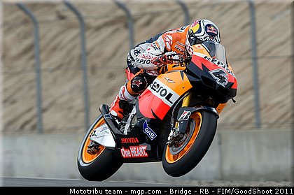 motogp_dovizioso_012_usa_laguna_seca_2011.jpg
