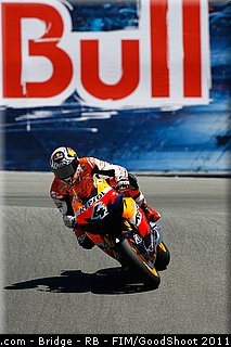 motogp_dovizioso_014_usa_laguna_seca_2011.jpg