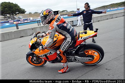 motogp_dovizioso_015_usa_laguna_seca_2011.jpg