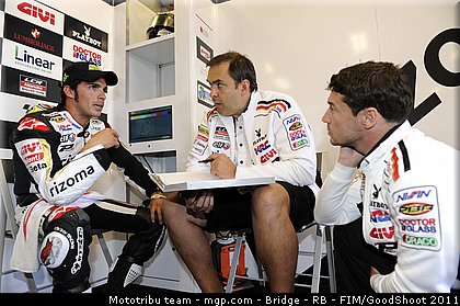 motogp_elias_006_usa_laguna_seca_2011.jpg
