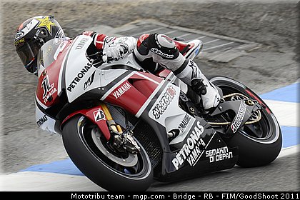 motogp_lorenzo_004_usa_laguna_seca_2011.jpg