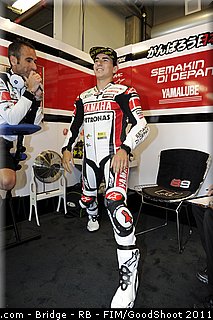 motogp_lorenzo_006_usa_laguna_seca_2011.jpg