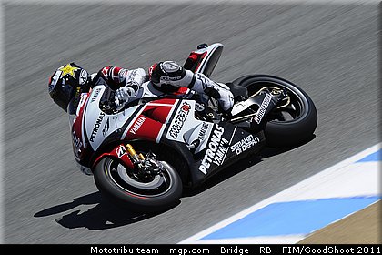 motogp_lorenzo_012_usa_laguna_seca_2011.jpg