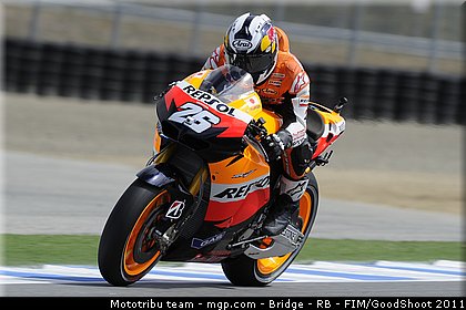 motogp_pedrosa_009_usa_laguna_seca_2011.jpg