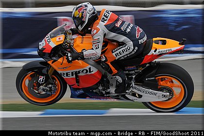 motogp_pedrosa_015_usa_laguna_seca_2011.jpg