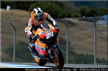 motogp_pedrosa_021_usa_laguna_seca_2011.jpg