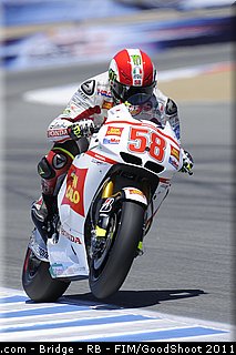 motogp_simoncelli_060_usa_laguna_seca_2011.jpg