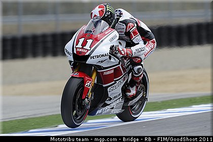 motogp_spies_009_usa_laguna_seca_2011.jpg