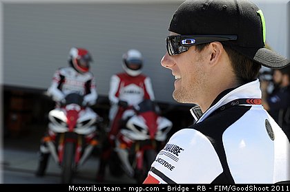 motogp_spies_010_usa_laguna_seca_2011.jpg
