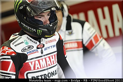 motogp_spies_013_usa_laguna_seca_2011.jpg