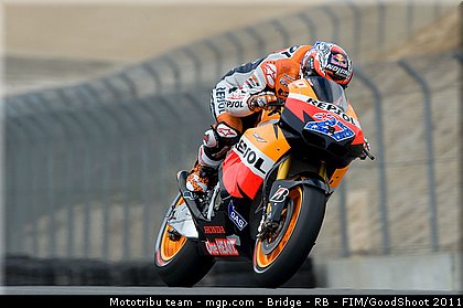 motogp_stoner_015_usa_laguna_seca_2011.jpg