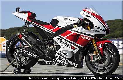 motogp_yamaha_002_usa_laguna_seca_2011.jpg