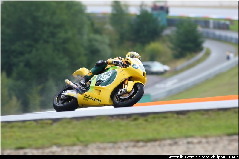 moto2_corsi_007_republique_tcheque_brno_2011
