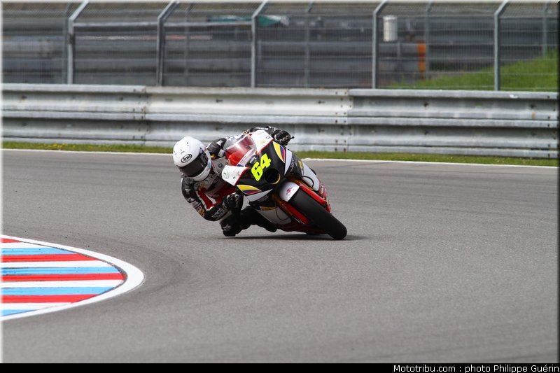 moto2_hernandez_s_001_republique_tcheque_brno_2011