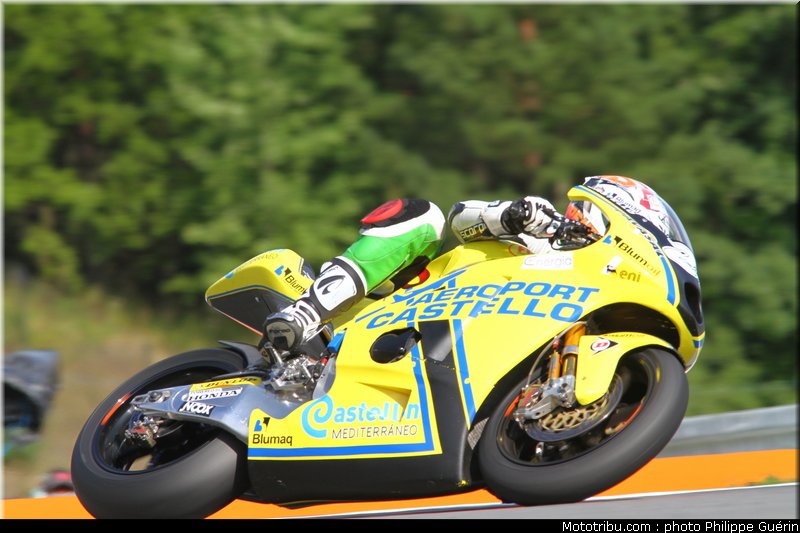 moto2_lorenzetti_002_republique_tcheque_brno_2011
