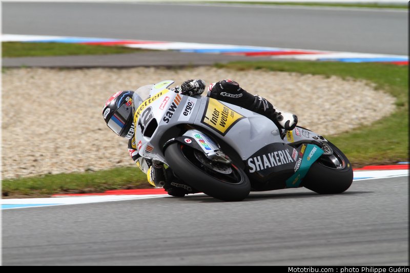 moto2_luthi_005_republique_tcheque_brno_2011