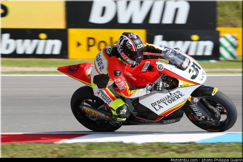 moto2_morales_003_republique_tcheque_brno_2011