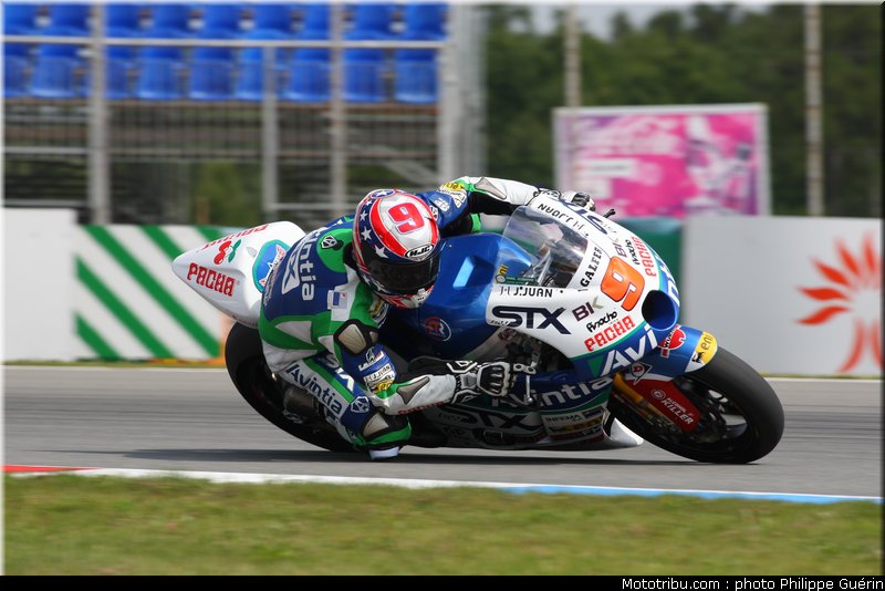 moto2_noyes_002_republique_tcheque_brno_2011