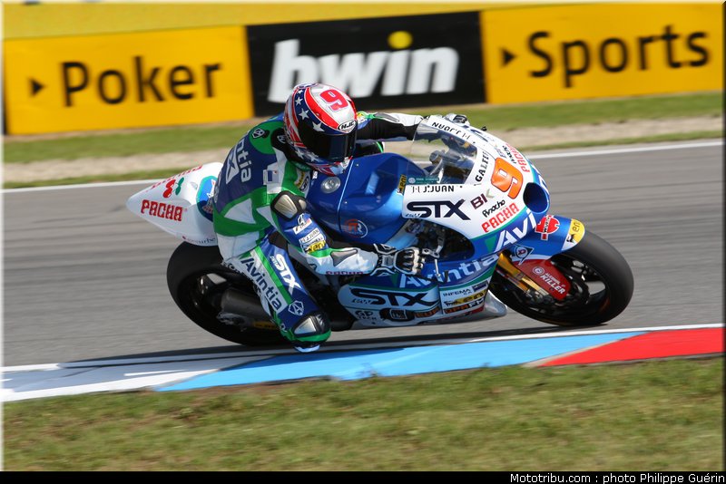 moto2_noyes_003_republique_tcheque_brno_2011