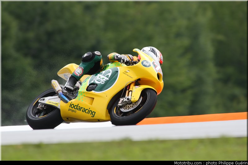 moto2_pasini_007_republique_tcheque_brno_2011
