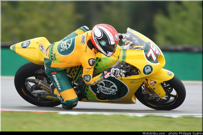 moto2_pasini_008_republique_tcheque_brno_2011
