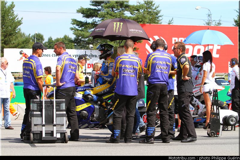 moto2_smith_003_republique_tcheque_brno_2011