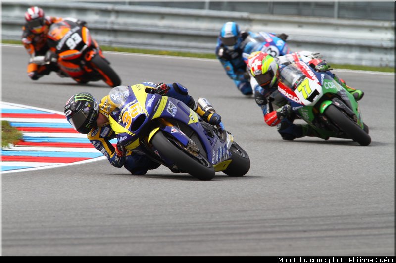 moto2_smith_004_republique_tcheque_brno_2011