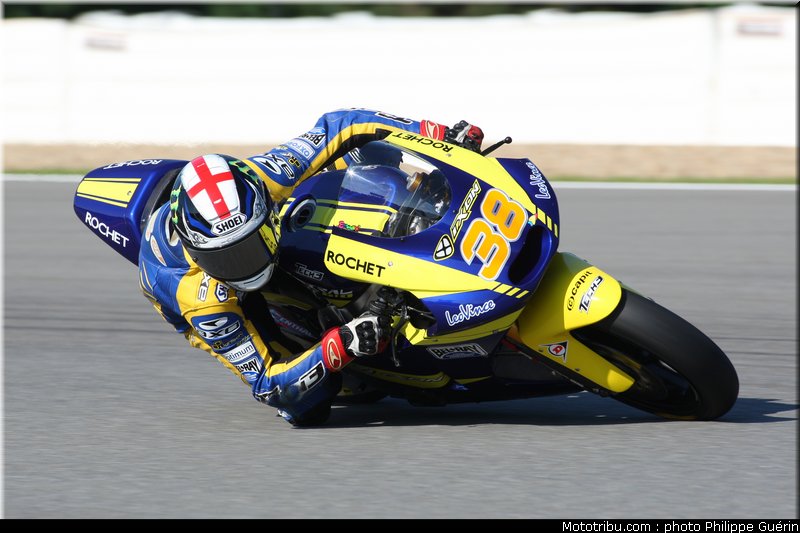 moto2_smith_007_republique_tcheque_brno_2011