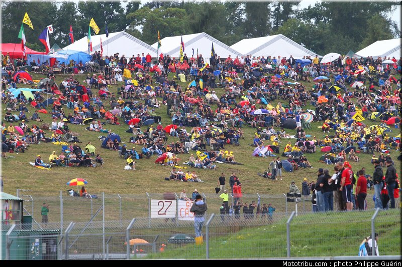 motogp_ambiance_002_republique_tcheque_brno_2011