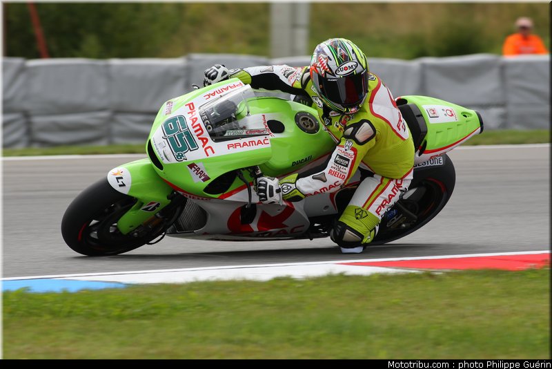 motogp_capirossi_020_republique_tcheque_brno_2011
