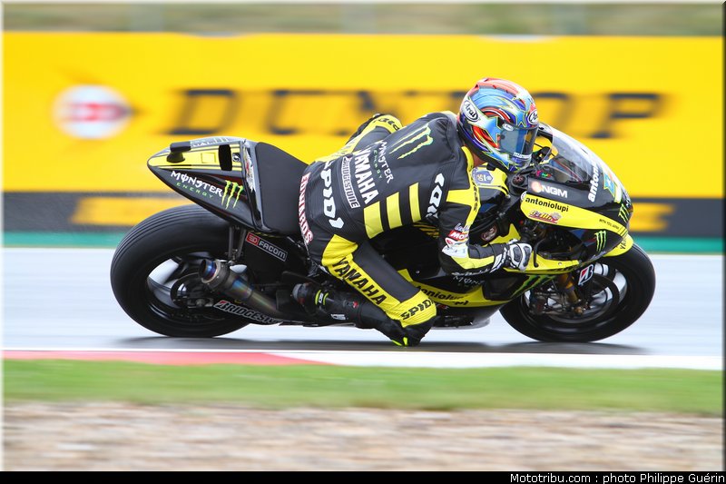 motogp_edwards_001_republique_tcheque_brno_2011