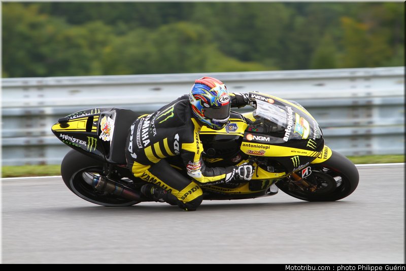 motogp_edwards_004_republique_tcheque_brno_2011
