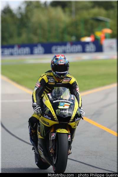 motogp_edwards_012_republique_tcheque_brno_2011
