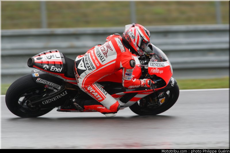 motogp_hayden_007_republique_tcheque_brno_2011