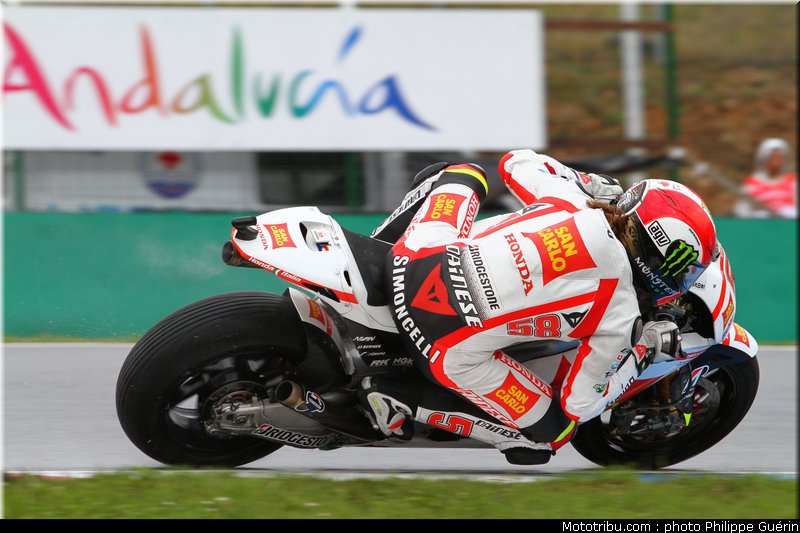 motogp_simoncelli_002_republique_tcheque_brno_2011