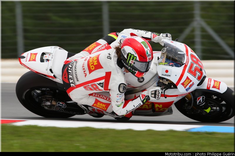 motogp_simoncelli_015_republique_tcheque_brno_2011