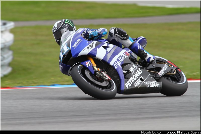 motogp_spies_007_republique_tcheque_brno_2011