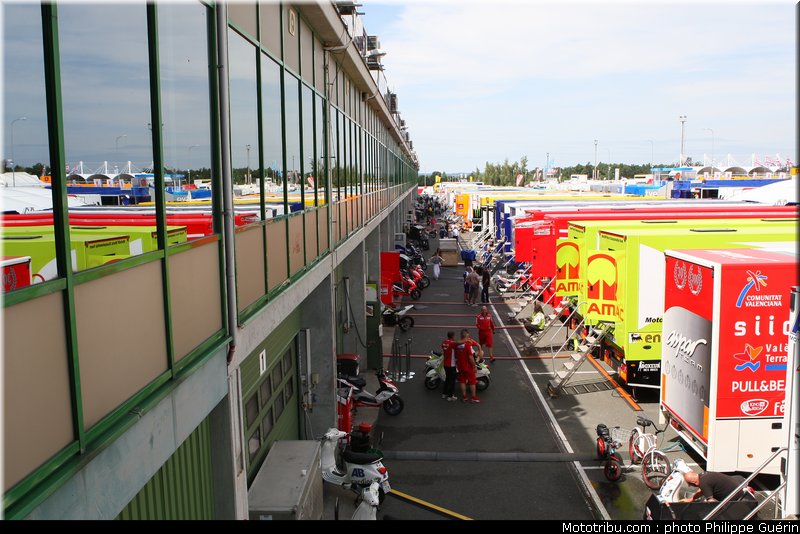 motogp_stand_013_republique_tcheque_brno_2011