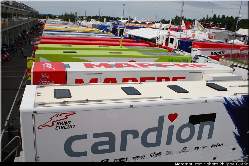 motogp_stand_018_republique_tcheque_brno_2011