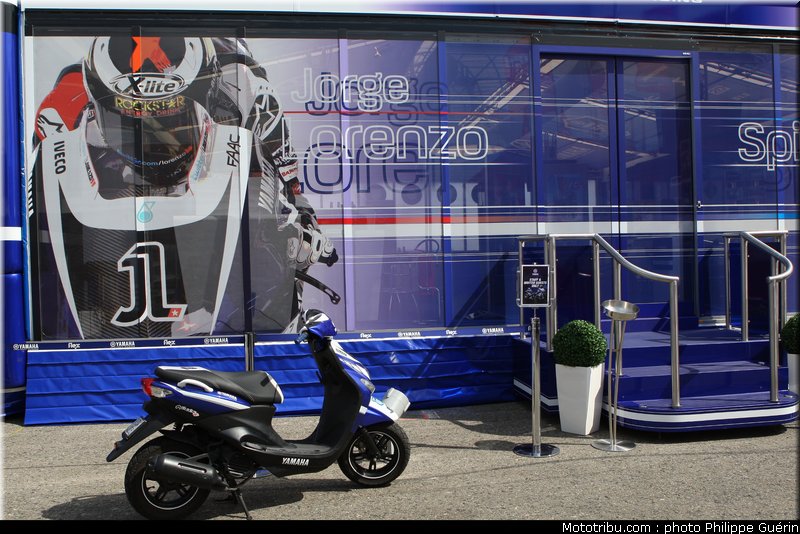 motogp_stand_027_republique_tcheque_brno_2011