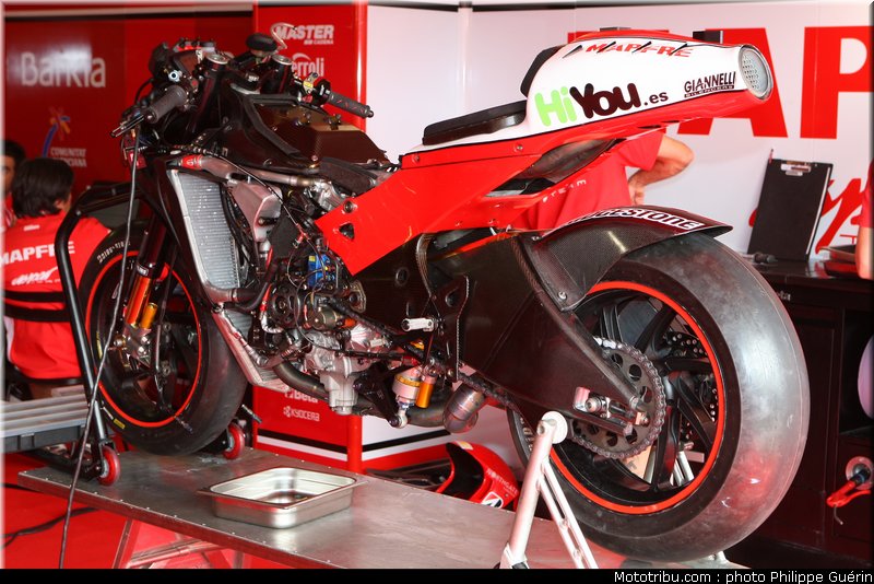 motogp_stand_030_republique_tcheque_brno_2011