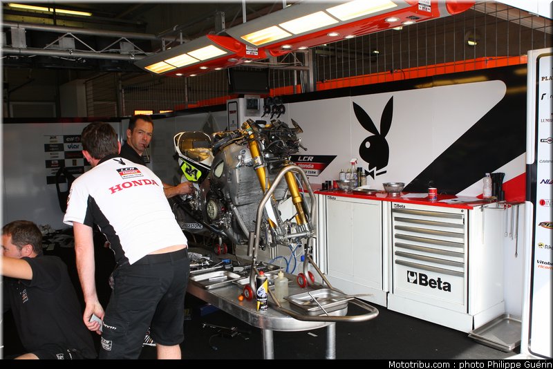 motogp_stand_042_republique_tcheque_brno_2011