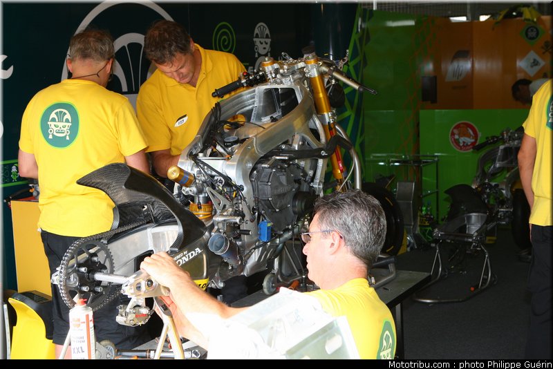motogp_stand_045_republique_tcheque_brno_2011