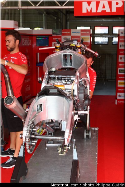 motogp_stand_053_republique_tcheque_brno_2011